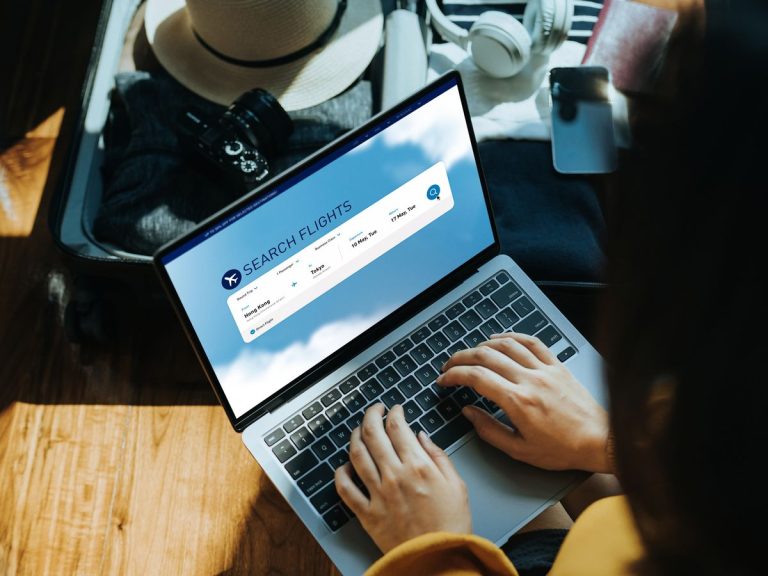 How to Use Travel Rewards to Score Free Upgrades on International Air Tickets