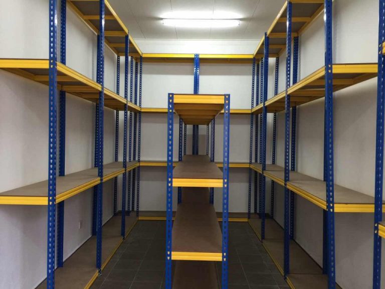 Elevate Your Storage Game: The Advantages of Boltless Racking Systems in the Malaysian Market
